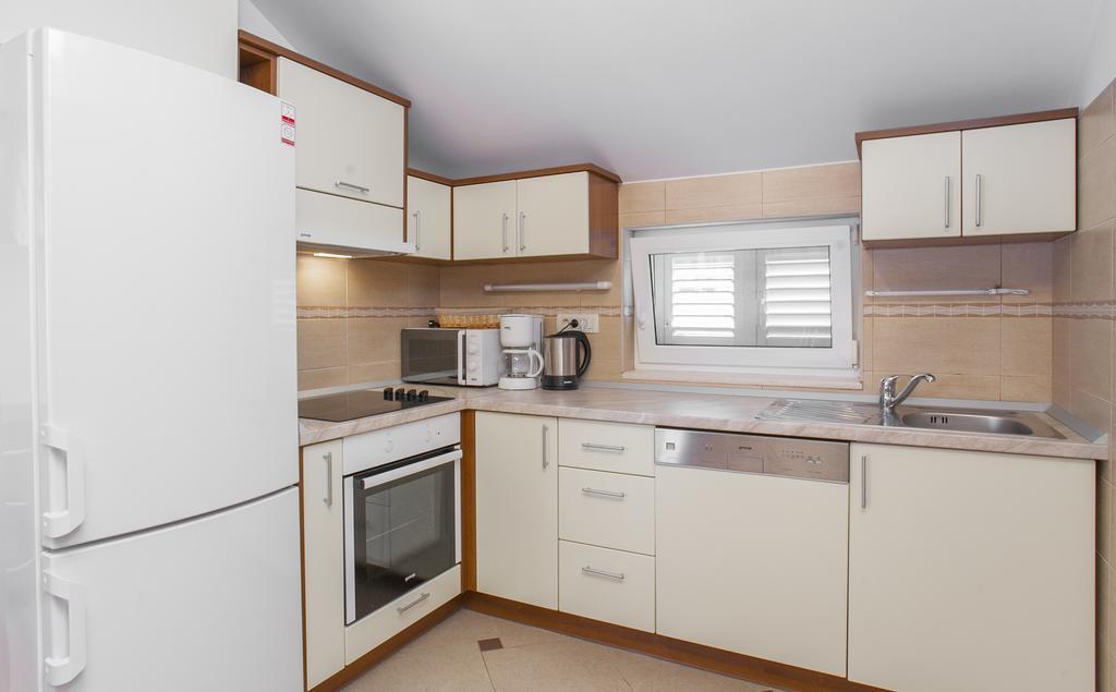 Apartments Villa Maris Lumbarda Bilik gambar
