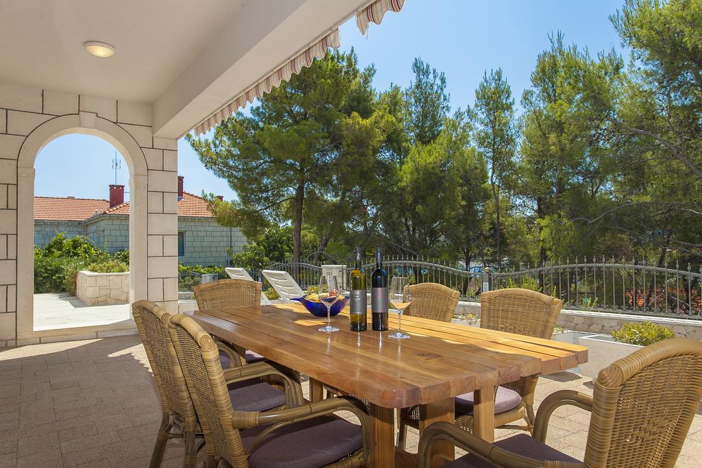 Apartments Villa Maris Lumbarda Bilik gambar