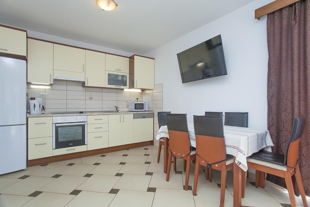 Apartments Villa Maris Lumbarda Bilik gambar