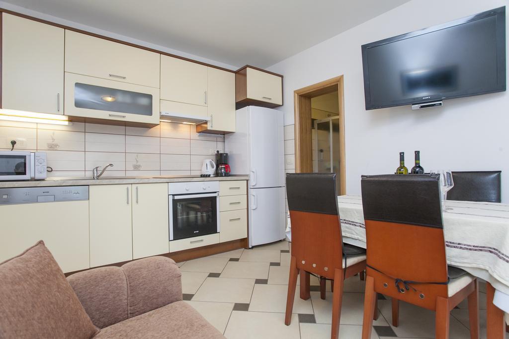 Apartments Villa Maris Lumbarda Bilik gambar