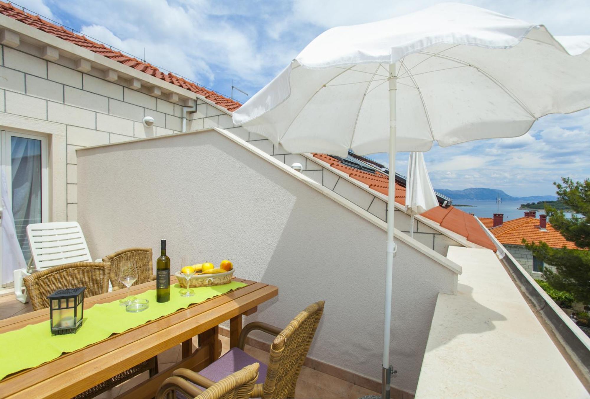 Apartments Villa Maris Lumbarda Bilik gambar